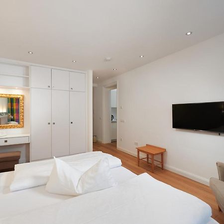 35Qm Deluxe Apartment Suites Im Stil Design Hotel Vosteen Naehe Der Kaiserburg 뉘른베르크 외부 사진